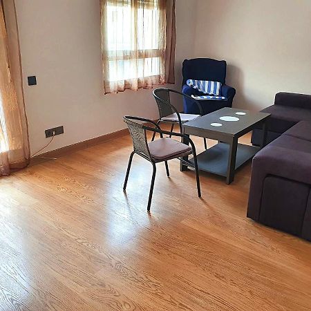 Newly Renovated Two Bedrooms Apartment In Villa Marina بينايدورم المظهر الخارجي الصورة