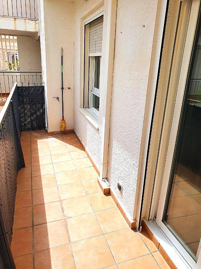 Newly Renovated Two Bedrooms Apartment In Villa Marina بينايدورم المظهر الخارجي الصورة