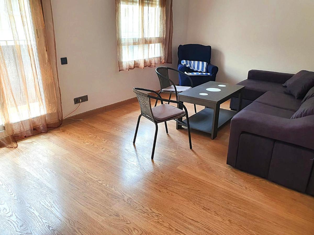 Newly Renovated Two Bedrooms Apartment In Villa Marina بينايدورم المظهر الخارجي الصورة