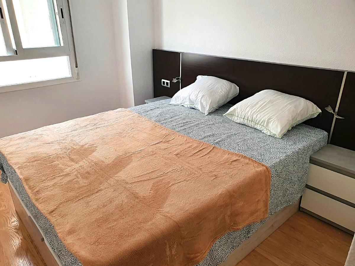 Newly Renovated Two Bedrooms Apartment In Villa Marina بينايدورم المظهر الخارجي الصورة