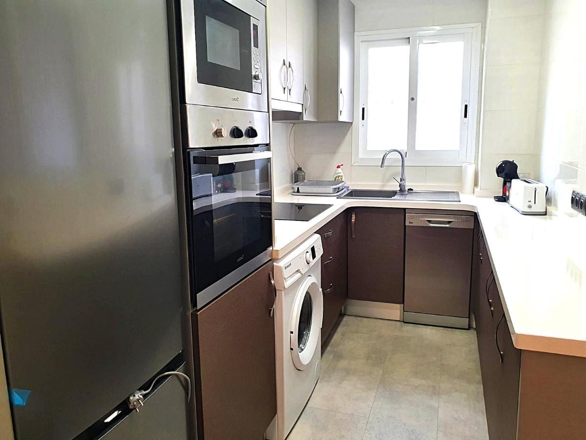 Newly Renovated Two Bedrooms Apartment In Villa Marina بينايدورم المظهر الخارجي الصورة